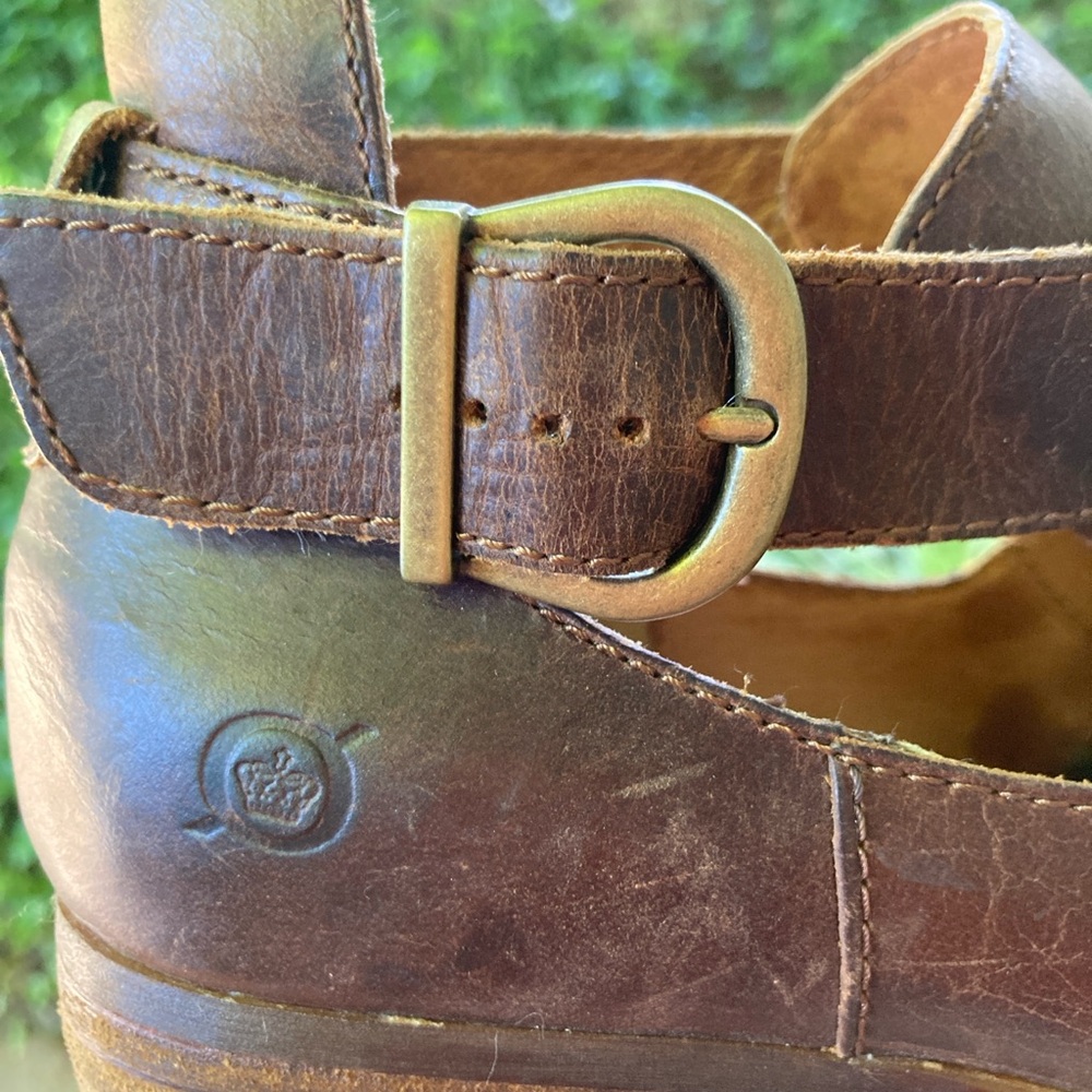 Born Viveka woven western brass buckle bootie size 7.5 - Picture 15 of 15
